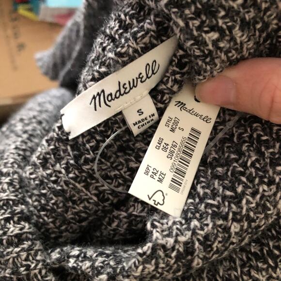 Madewell Eastbrook Turtleneck Cross-Back Sweater - Picture 7 of 7